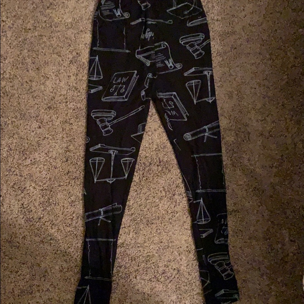 Luluroe leggings, law edition